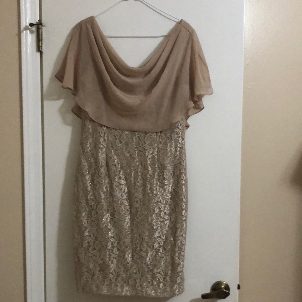 Women’s dress